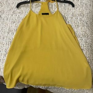 Yellow woman’s top